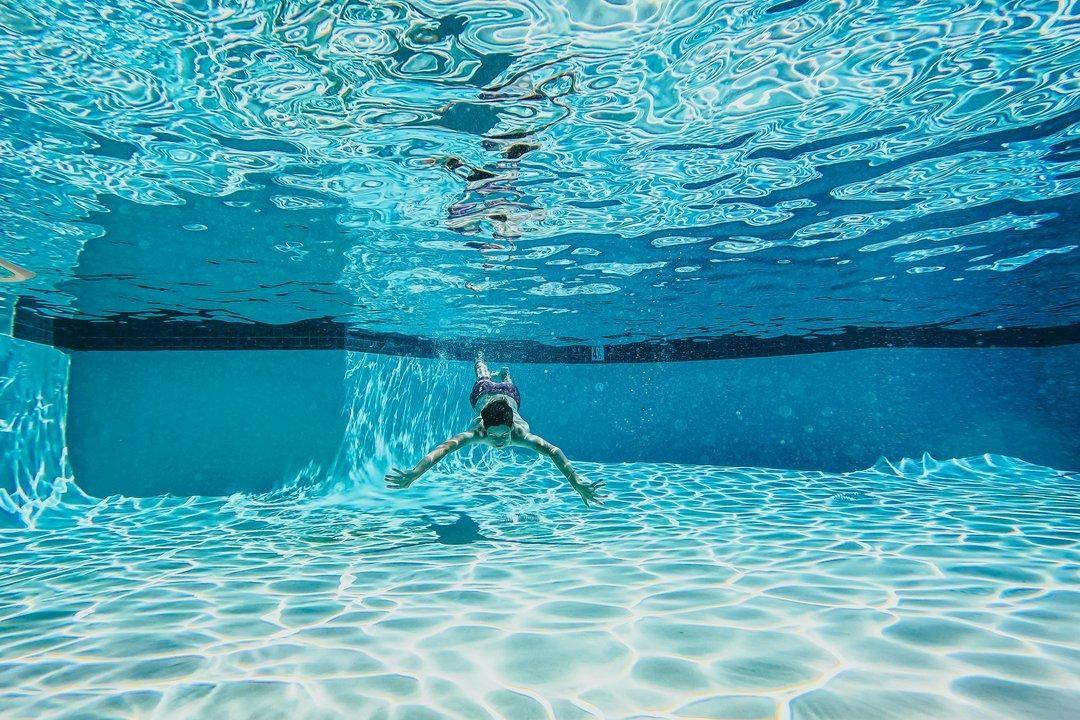 Benefits of Installing a Pool Safety Fence 