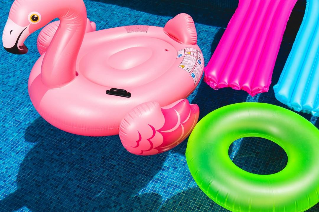 Best Practices for Pool Drain Maintenance 